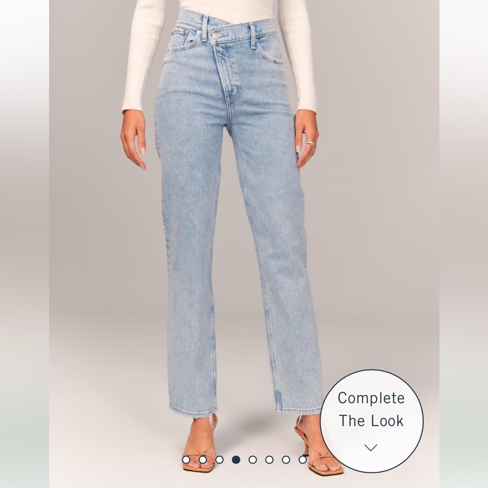 Abercrombie Ultra High Rise 90s Criss Cross Jeans